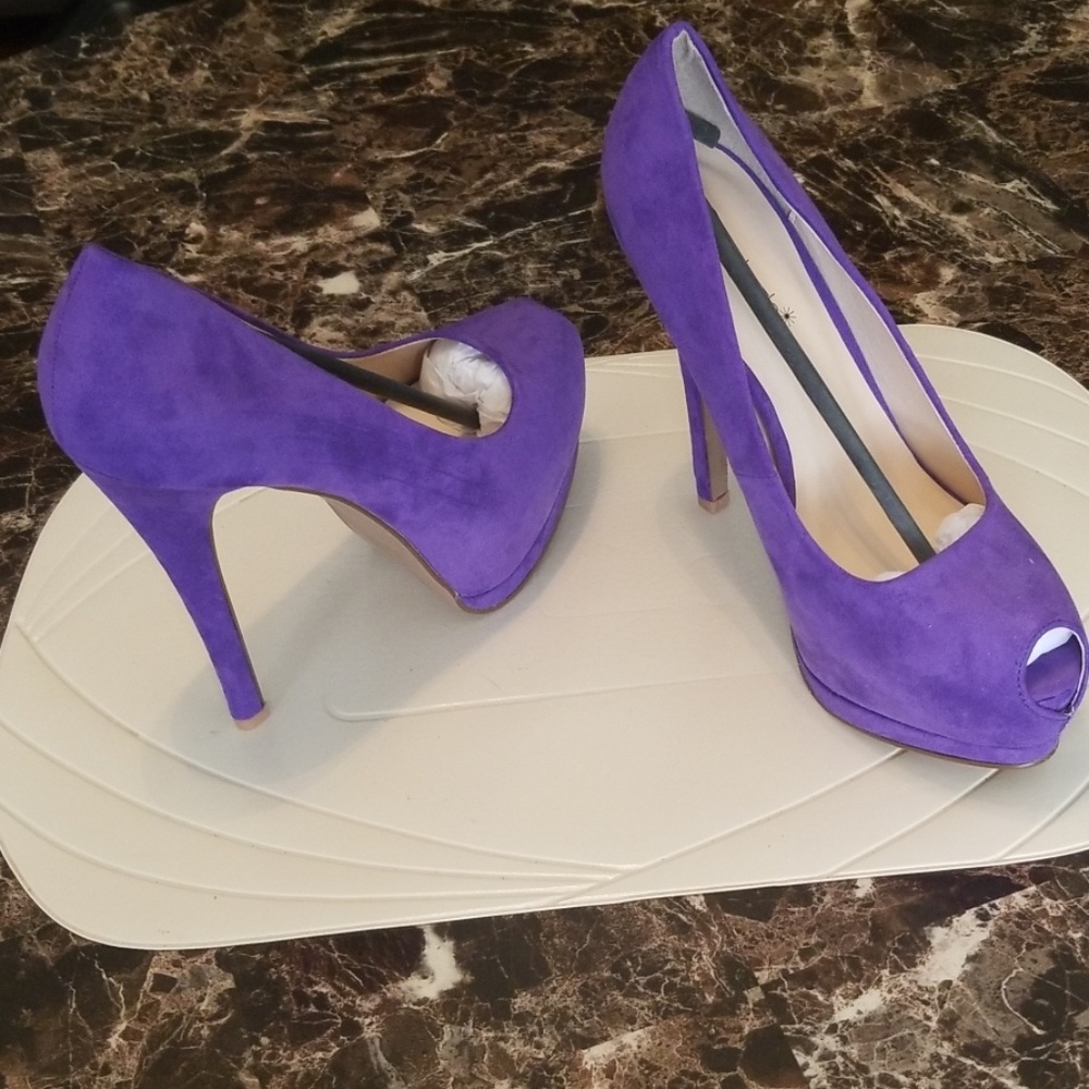 high heels